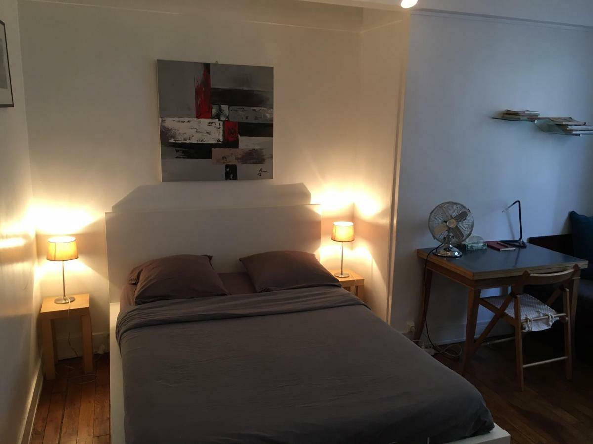 Louvre Studio Apartment Paris Exterior photo
